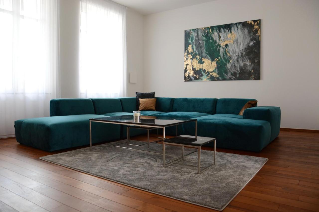 Premium Apartment Near Banska Bystrica Square With Two Big Bedrooms المظهر الخارجي الصورة